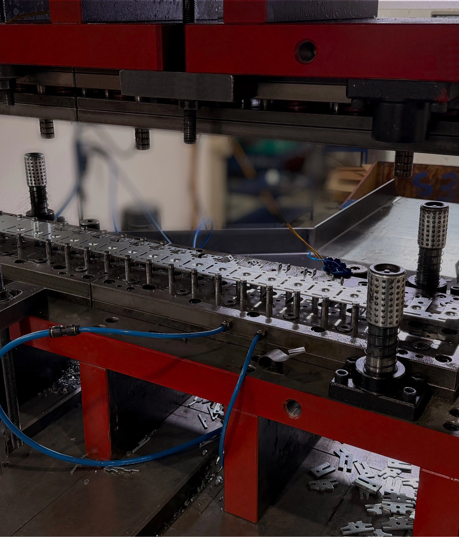 Progressive Die and Tooling